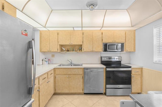 4 of 22 - 5100 Sw 90th Ave 109, Cooper City, FL