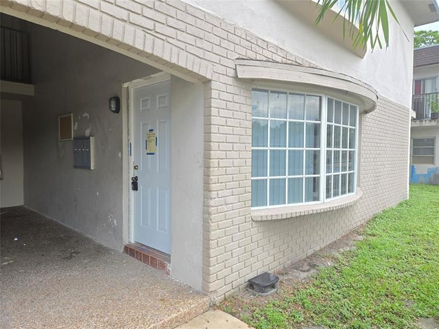 3 of 20 - 5208 Nw 18th Ct 2k, Fort Lauderdale, FL