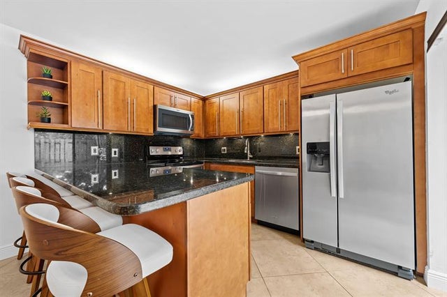 5 of 16 - 9995 Nw 6th Ct 9995, Plantation, FL