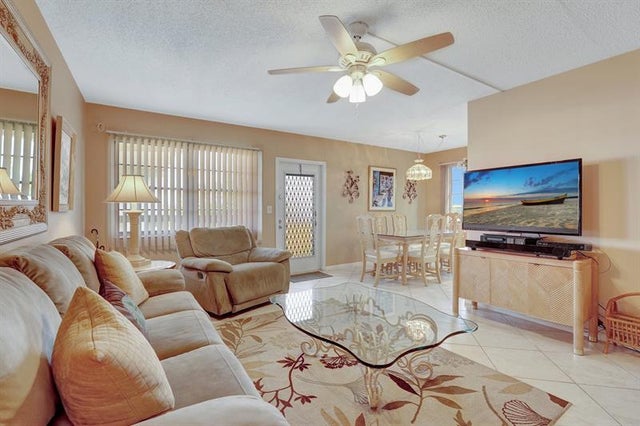 3 of 65 - 4020 Cambridge A 4020, Deerfield Beach, FL