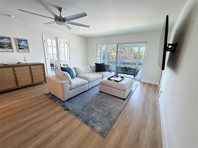 3 of 14 - 2330 Ne 36th Street 11, Lighthouse Point, FL