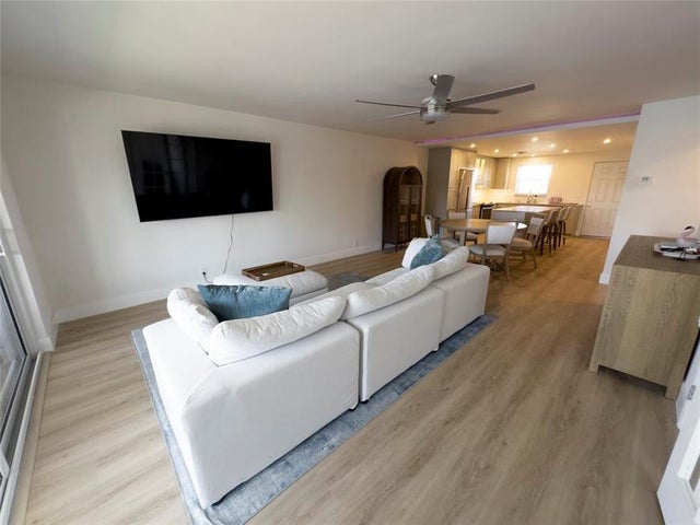 5 of 14 - 2330 Ne 36th Street 11, Lighthouse Point, FL