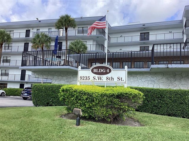 1 of 11 - 9235 Sw 8th St 509, Boca Raton, FL