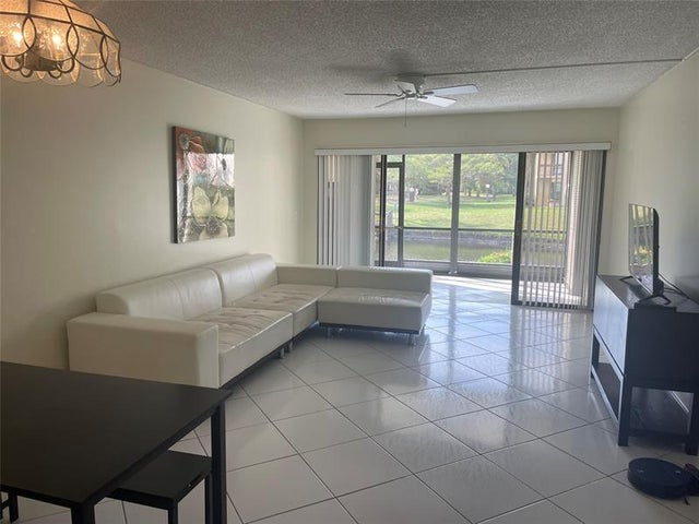 1 of 18 - 2059 Sw 15th St 225, Deerfield Beach, FL