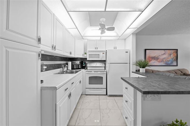 2 of 23 - 4071 Cambridge D 4071, Deerfield Beach, FL