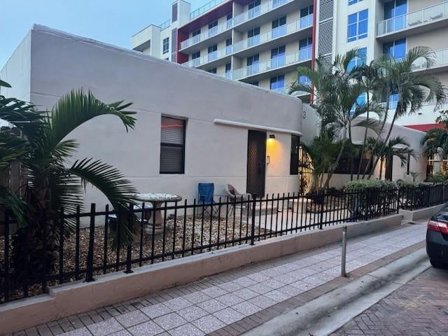 5 of 15 - 323 Fillmore St 12, Hollywood, FL