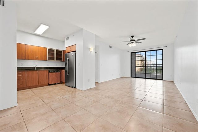 2 of 35 - 233 S Federal Highway 515, Boca Raton, FL