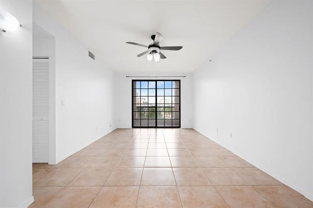 4 of 35 - 233 S Federal Highway 515, Boca Raton, FL