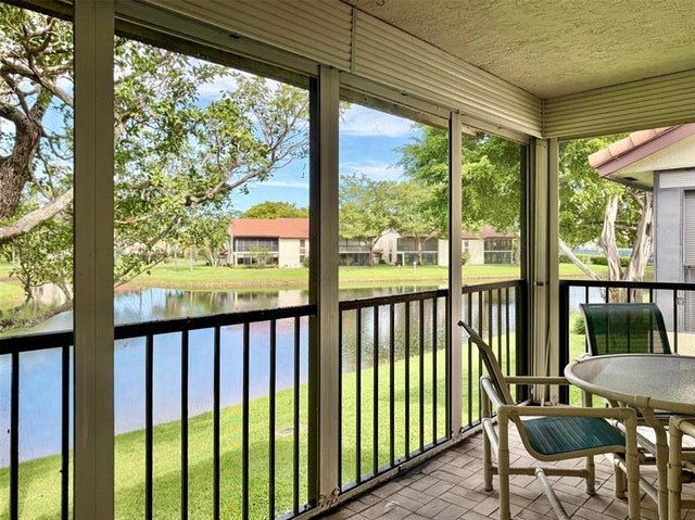3 of 36 - 10851 Palm Lake Ave 202, Boynton Beach, FL