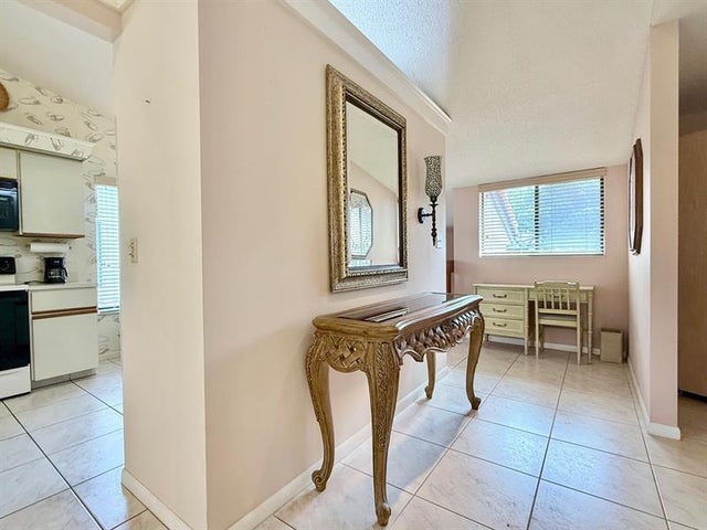 4 of 36 - 10851 Palm Lake Ave 202, Boynton Beach, FL