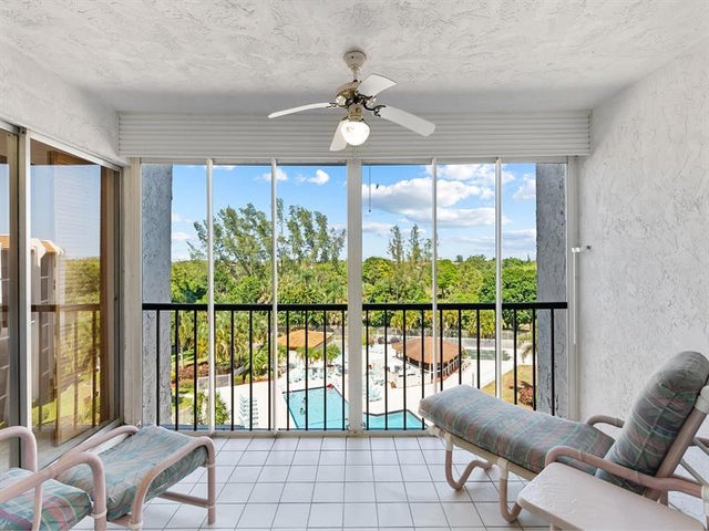 5 of 21 - 3930 Inverrary Blvd 606-d, Lauderhill, FL