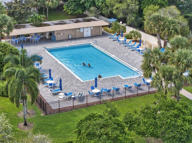 2 of 47 - 1904 Bermuda Cr D1, Coconut Creek, FL