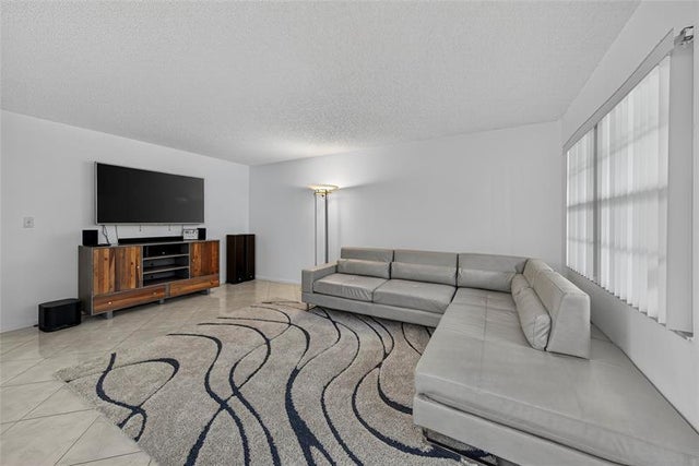 5 of 47 - 1904 Bermuda Cr D1, Coconut Creek, FL