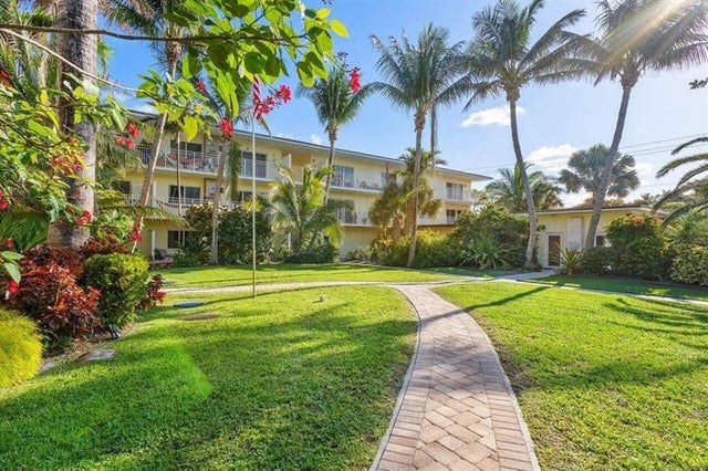 1 of 35 - 6520 N Ocean Blvd 22, Boynton Beach, FL