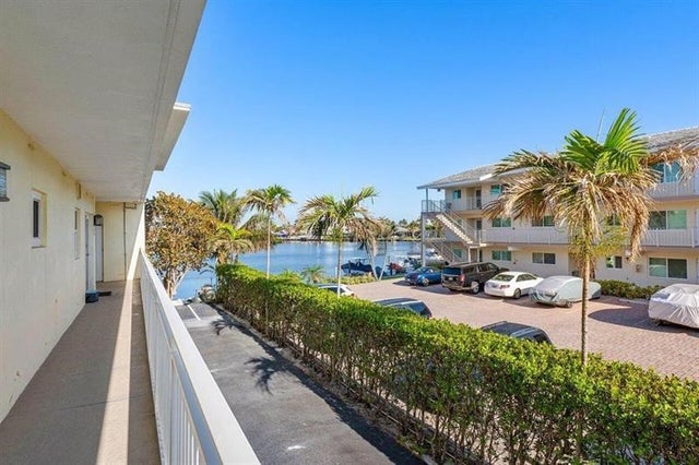 4 of 35 - 6520 N Ocean Blvd 22, Boynton Beach, FL