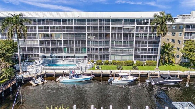 2 of 52 - 3050 Ne 47th Ct 301, Fort Lauderdale, FL