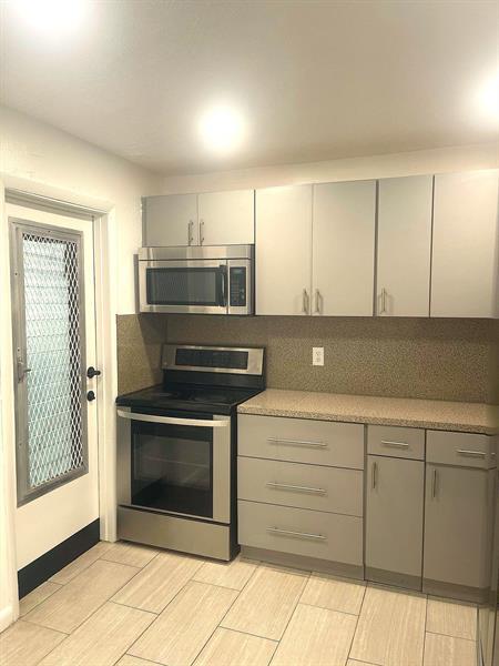 3 of 12 - 4141 Nw 44th Ave 116, Lauderdale Lakes, FL