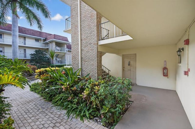 2 of 22 - 5580 Tamberlane Cir 133, Palm Beach Gardens, FL