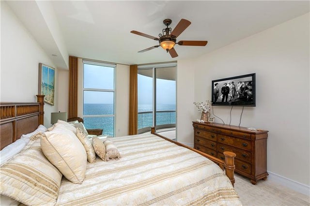 3 of 30 - 16051 Collins Ave 1202, Sunny Isles Beach, FL