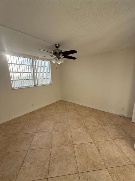 3 of 23 - 1811 Jefferson St 810, Hollywood, FL