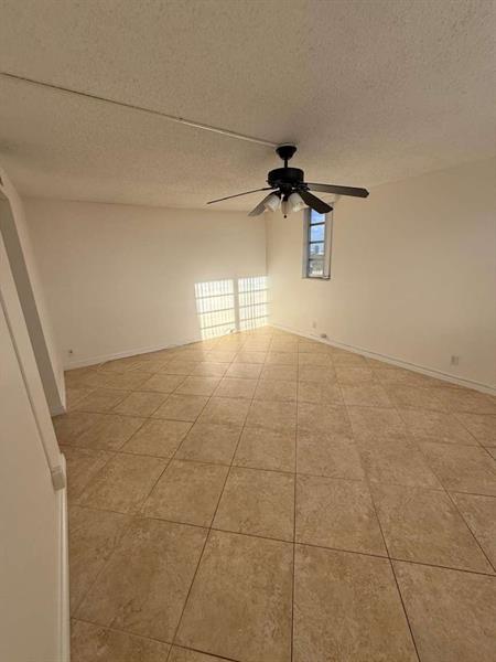 5 of 23 - 1811 Jefferson St 810, Hollywood, FL