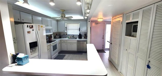 5 of 40 - 299 N Riverside Dr 303, Pompano Beach, FL