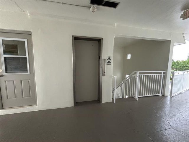 3 of 11 - 5000 Nw 36th Street 606, Lauderdale Lakes, FL