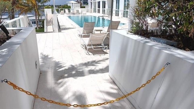 2 of 25 - 401 N Birch 401, Fort Lauderdale, FL