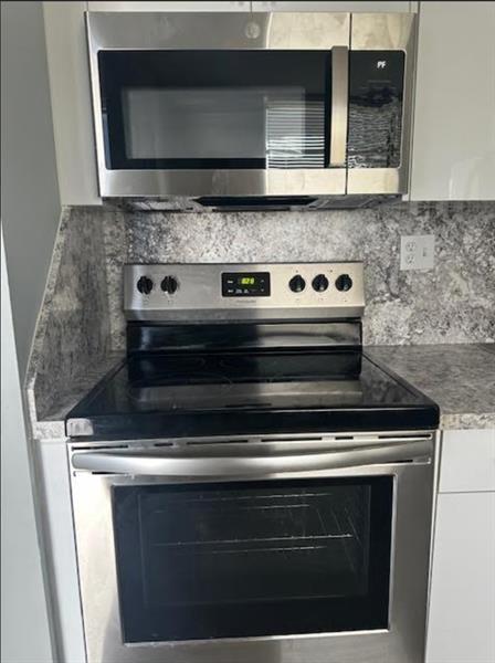5 of 16 - 9460 Fontainebleau Blvd 528, Miami, FL