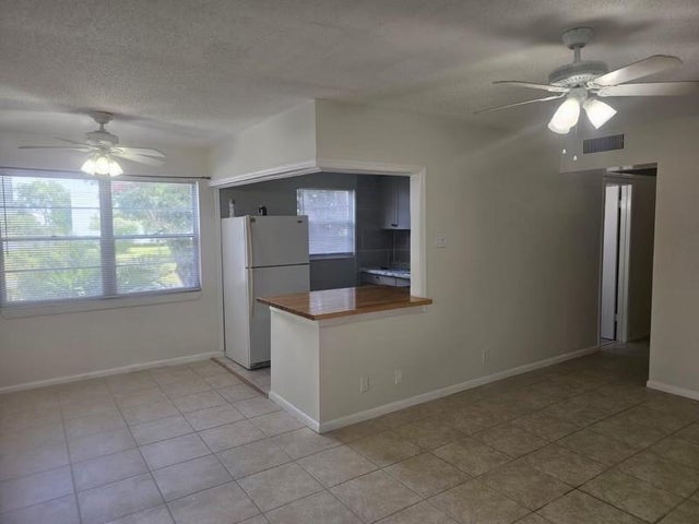4 of 42 - 333 Newport V 333, Deerfield Beach, FL