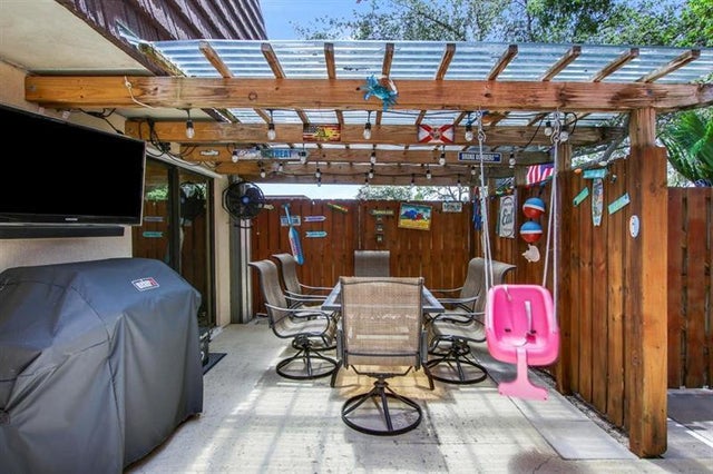 5 of 31 - 730 7th Ln, Palm Beach Gardens, FL