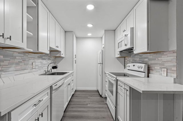 2 of 42 - 1038 Cambridge B 1038, Deerfield Beach, FL