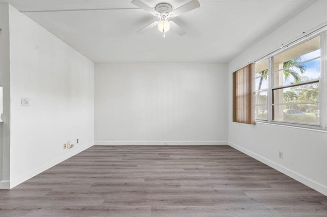 4 of 42 - 1038 Cambridge B 1038, Deerfield Beach, FL