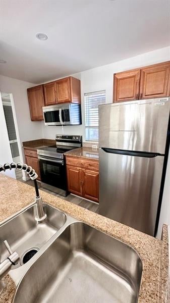 4 of 19 - 927 Twin Lakes J-3, Coral Springs, FL