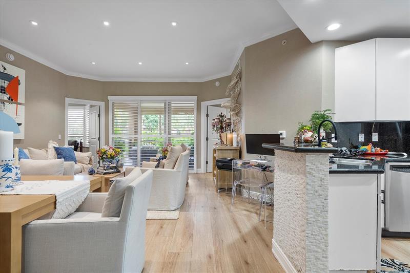 16135 Emerald Estates Dr 164, Weston