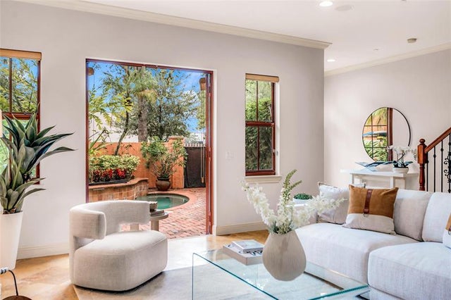4 of 81 - 1025 Se 2nd Ct 1025, Fort Lauderdale, FL