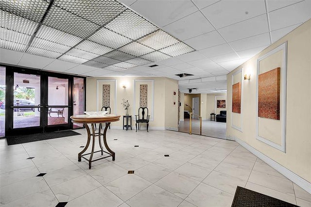 5 of 31 - 3900 N Hills Dr 301, Hollywood, FL