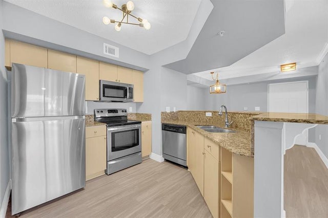 5 of 25 - 3722 Nw Mediterranean Ln 105, Jensen Beach, FL