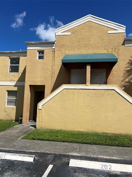 1 of 16 - 2457 Nw 56th Ave 4-201, Fort Lauderdale, FL