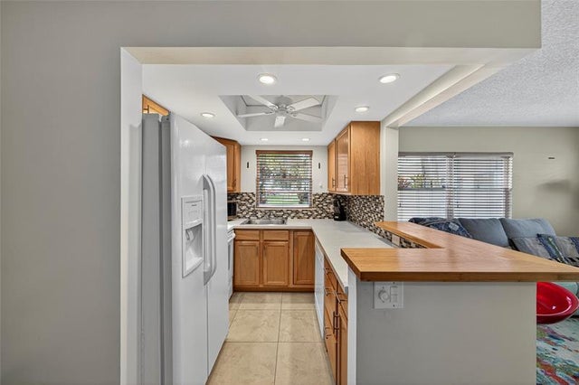 2 of 52 - 125 Newport I 125, Deerfield Beach, FL