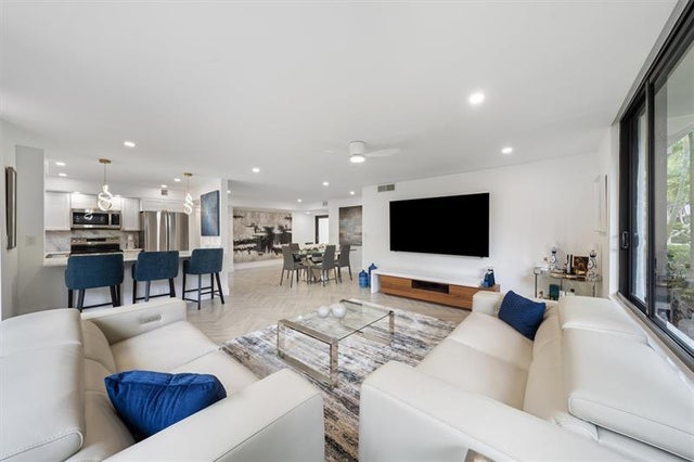 4 of 30 - 1578 S Ocean Lane 114, Fort Lauderdale, FL