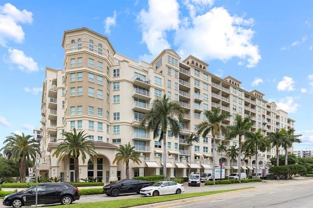 2 of 28 - 99 Se Mizner Boulevard 403, Boca Raton, FL