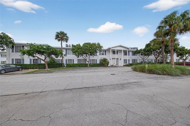 3 of 25 - 2220 Ne 68th 1005, Fort Lauderdale, FL