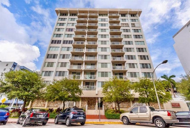2 of 30 - 1345 Lincoln Rd 1201, Miami Beach, FL