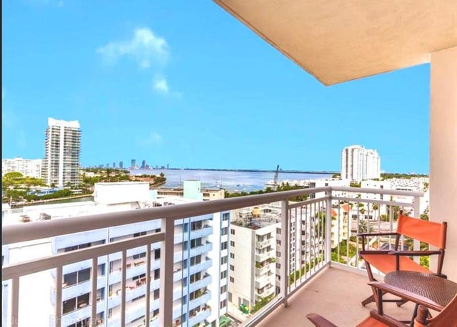 5 of 30 - 1345 Lincoln Rd 1201, Miami Beach, FL