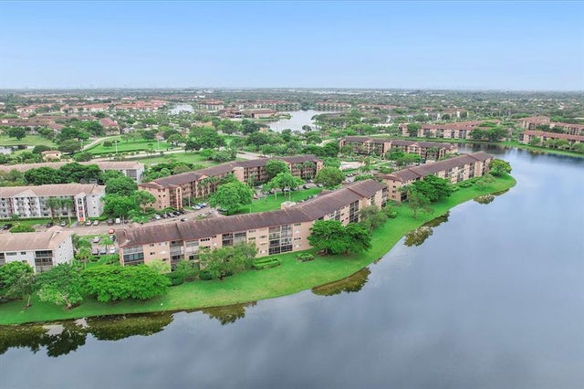 850 Sw 138th Ave 208d, Pembroke Pines