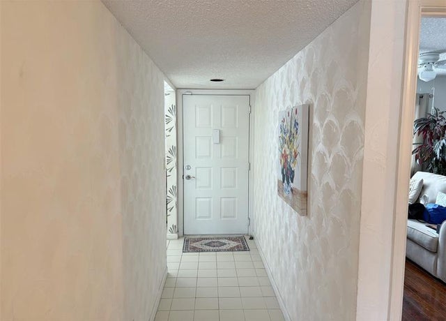 4 of 29 - 7350 N Devon Dr 204, Tamarac, FL