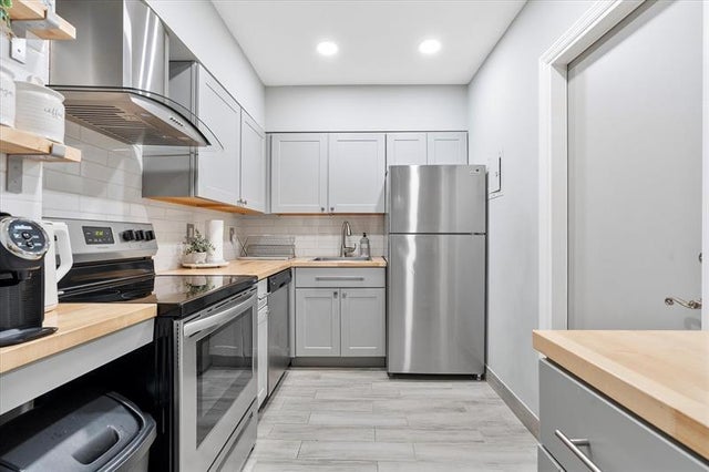 1 of 17 - 2426 Se 17th St 103a, Fort Lauderdale, FL