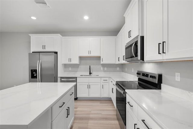 4 of 15 - 1707 Merriment Way, Fort Pierce, FL