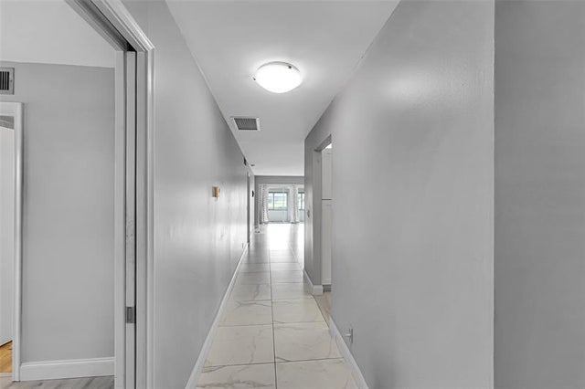 4 of 37 - 1521 Nw 19th Ter 101, Delray Beach, FL